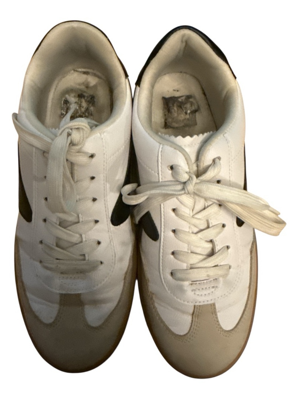 DV White and Black Sneakers Size 9 - Picture 3 of 5